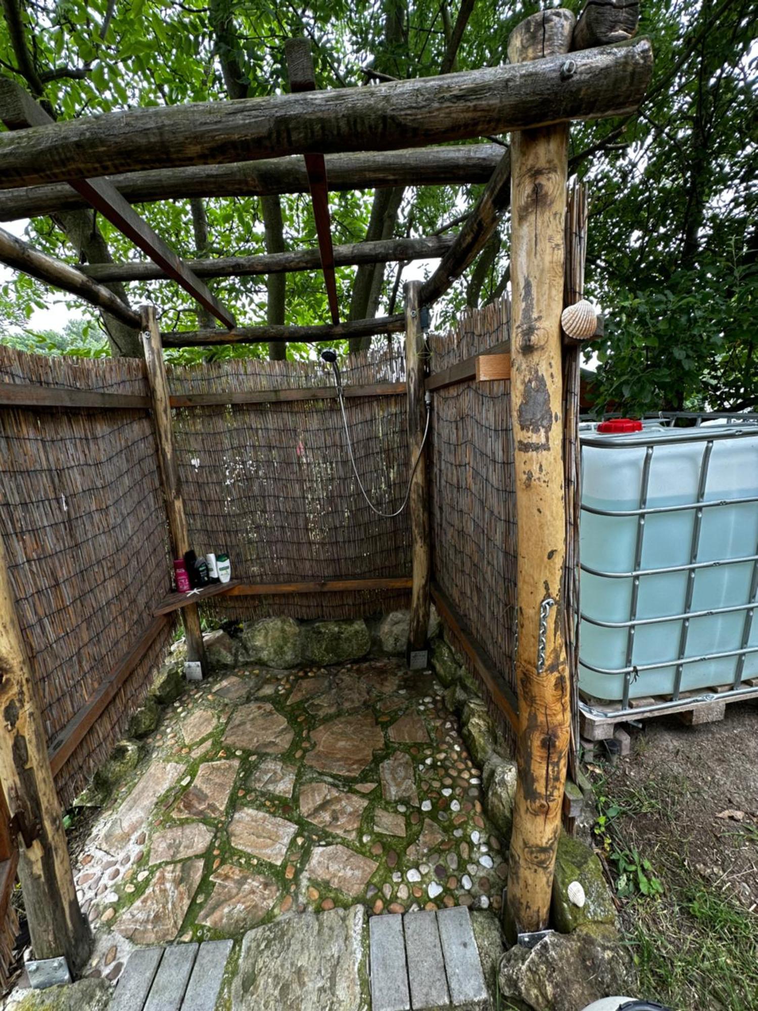 Cozy Wood Hut On The Farm Vila Trebivlice Exterior foto